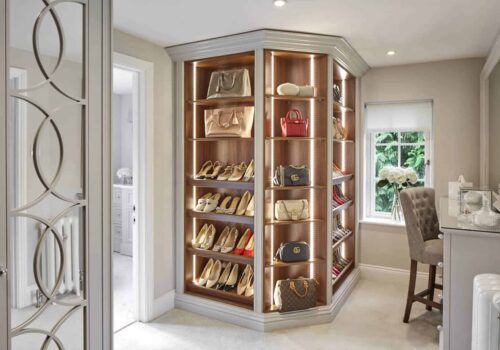 doyle-desktop-client-story Walk-in closet with an elegant design