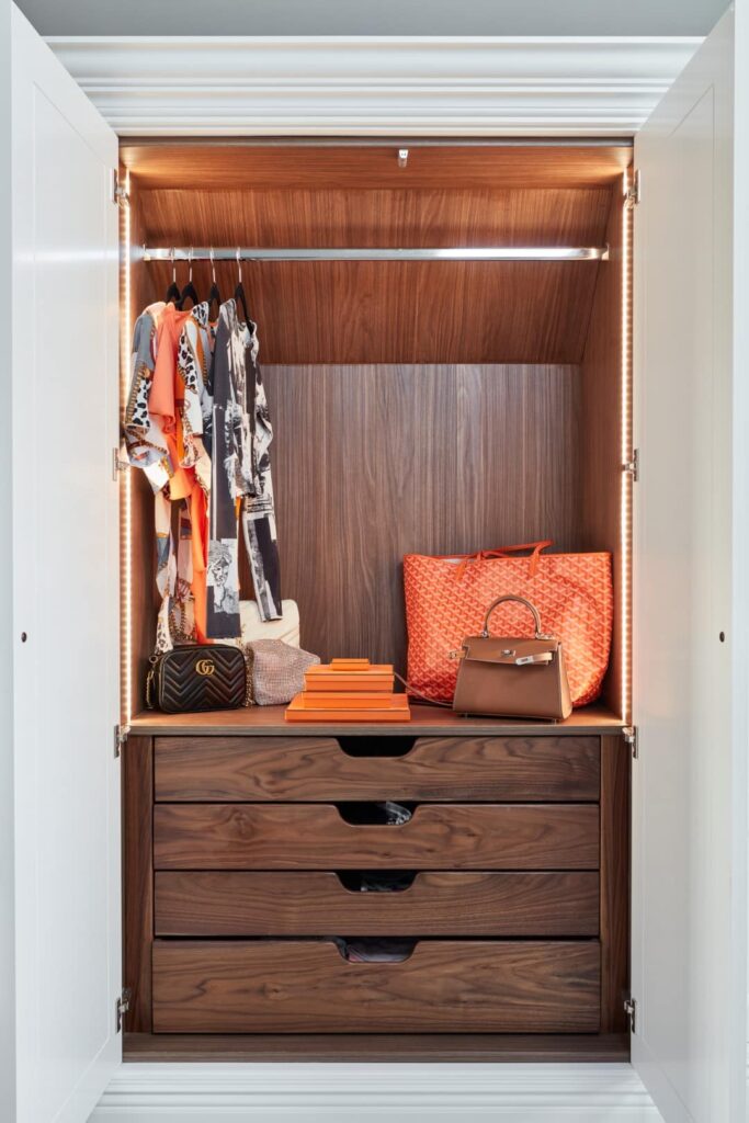 bespoke-wardrobes-hampton-007