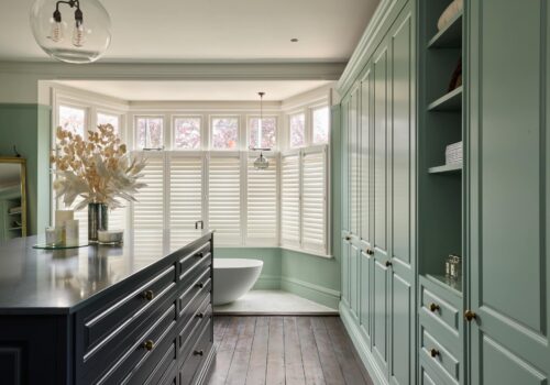 Tunbridge Wells - Emma 14 Jubilee fitted wardrobes with island in light green