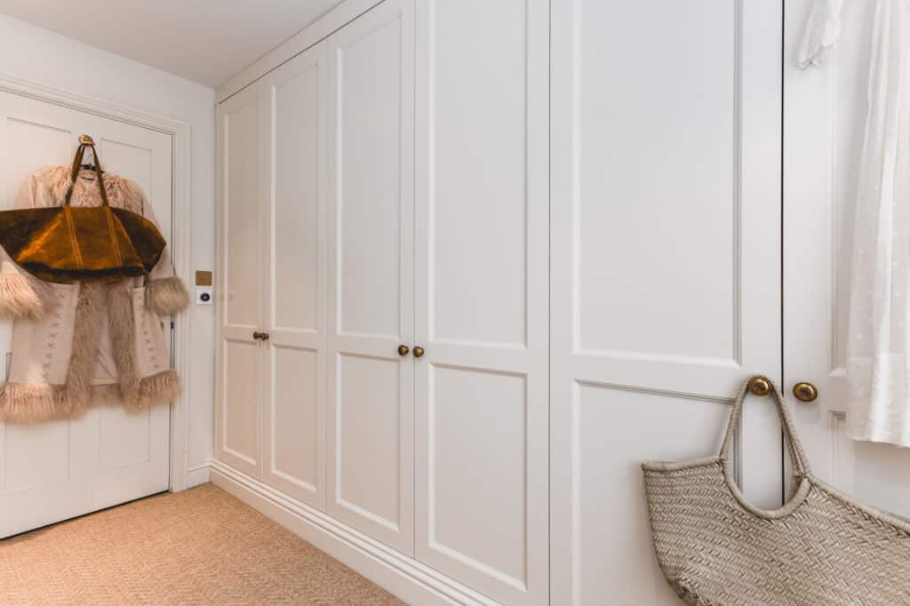 Millie_wardrobe1_creditAnnaButcher Tilford style fitted wardrobes in Millie Mackintosh dressing room